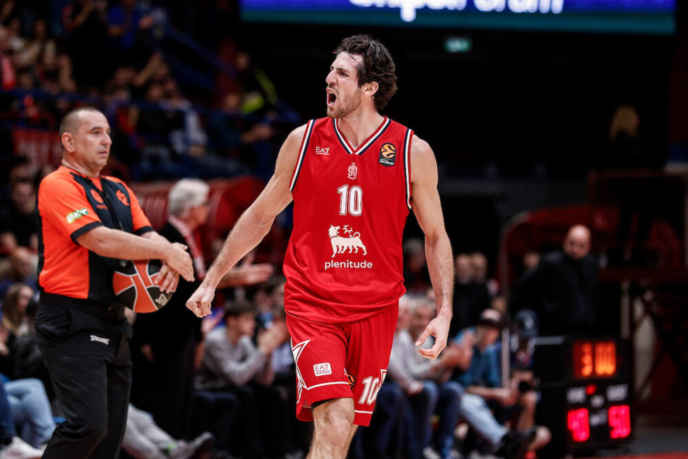 Basket, Olimpia Milano obbligata a reagire in casa contro il Barcellona