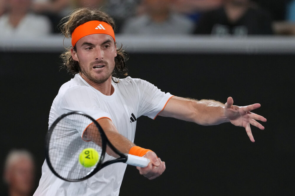 ATP Winston-Salem 2026, vince Stefanos Tsitsipas e sorprende Cruz Hewitt