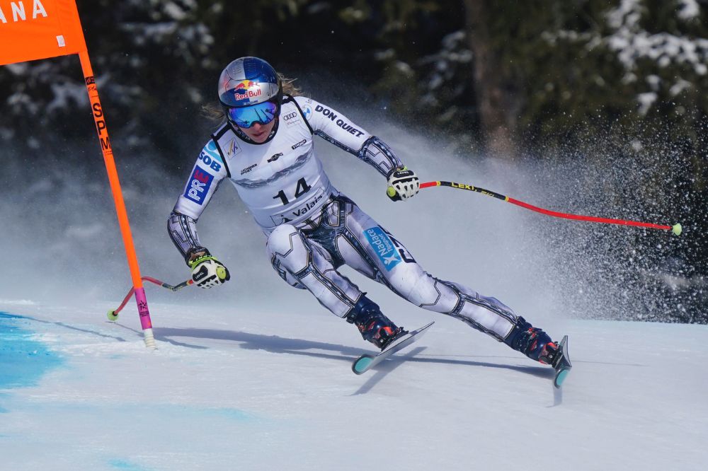 Sci alpino, anche Ester Ledecka cambia materiali. Come Lara Colturi e Alice Robinson passa a Head