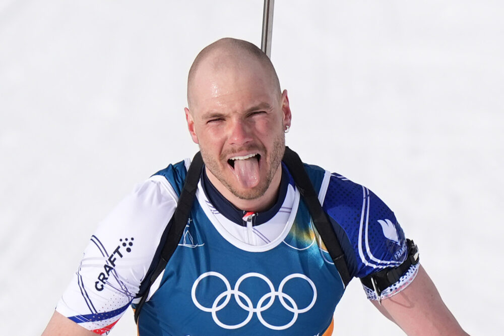 Biathlon, finisce la “telenovela Emilien Jacquelin”. Resta nel ciclismo e salta la stagione 2026-27