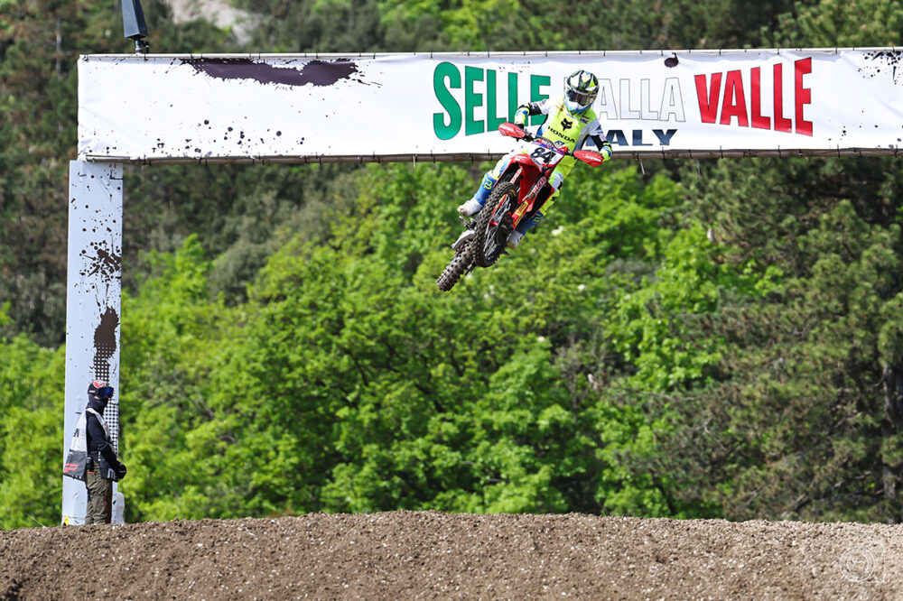 MXGP, Jeffrey Herlings vince la Qualifying Race del GP di Svezia e si avvicina sempre più al titolo