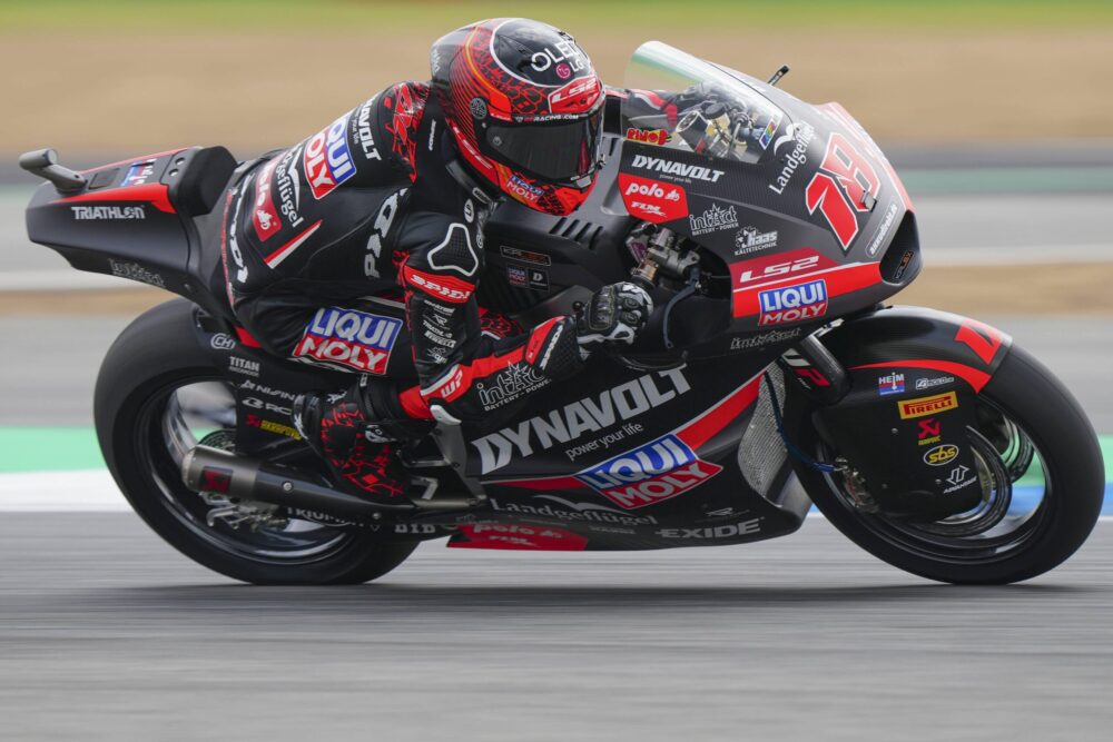Moto2: Manuel Gonzalez svetta nella prima sessione di libere a Silverstone, due italiani in top 10