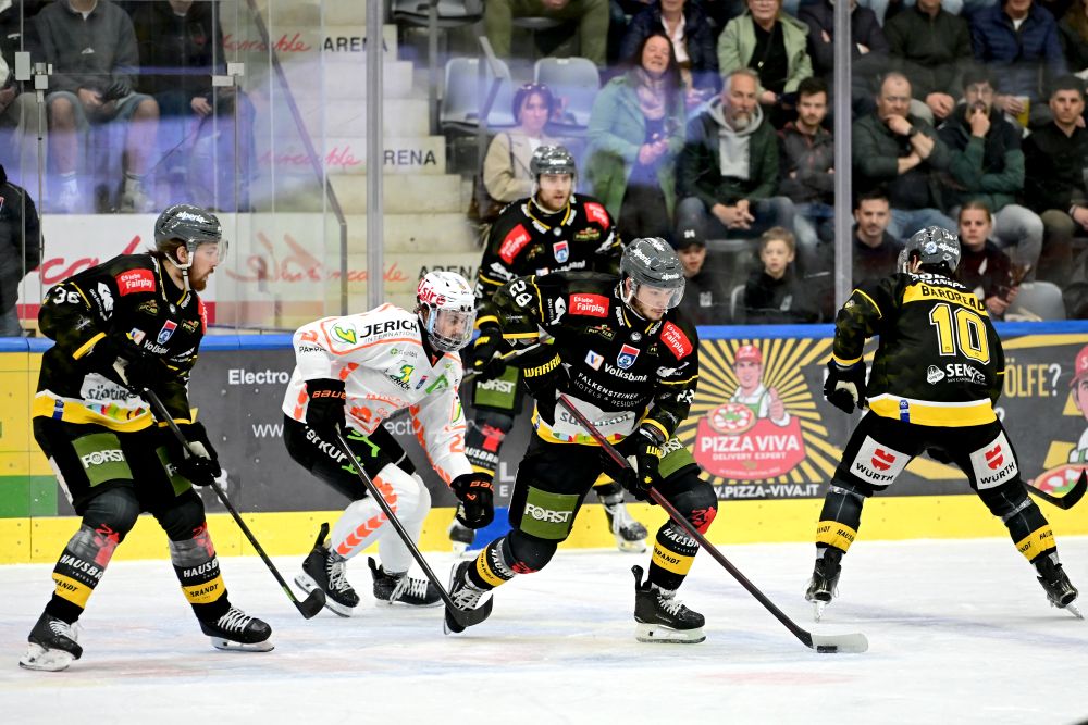 Valpusteria sorride nel sabato di ICE League. I lupi vincono in trasferta