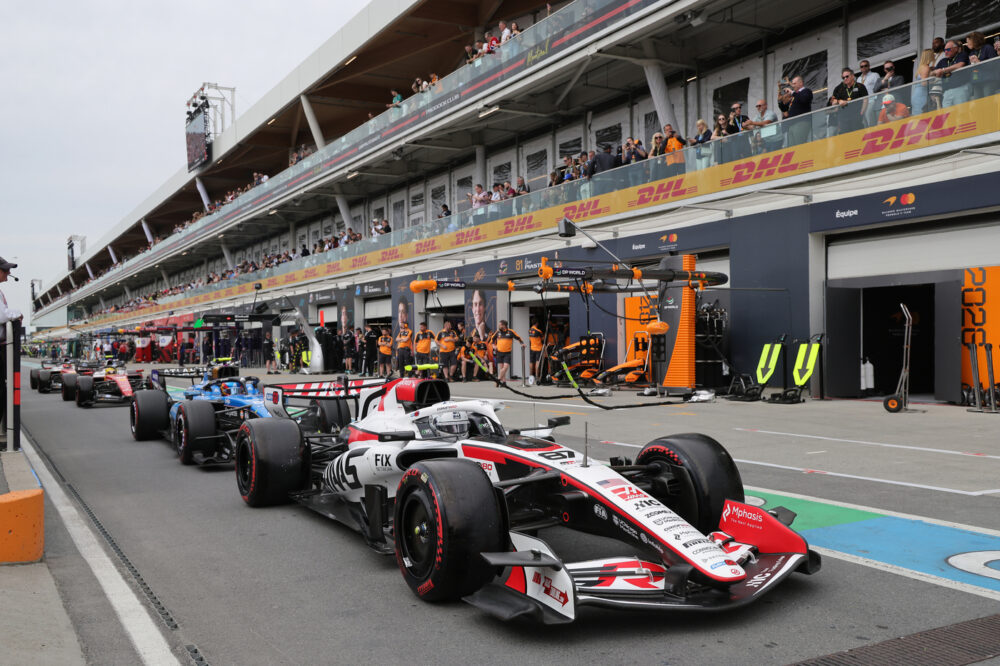 F1, gare più brevi dal prossimo anno. Cambiano le regole in caso di interruzione