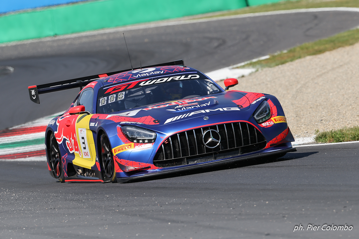 GTWC Europe, Verstappen arricchisce la finale di Portimao. Mercedes ad un passo dal titolo