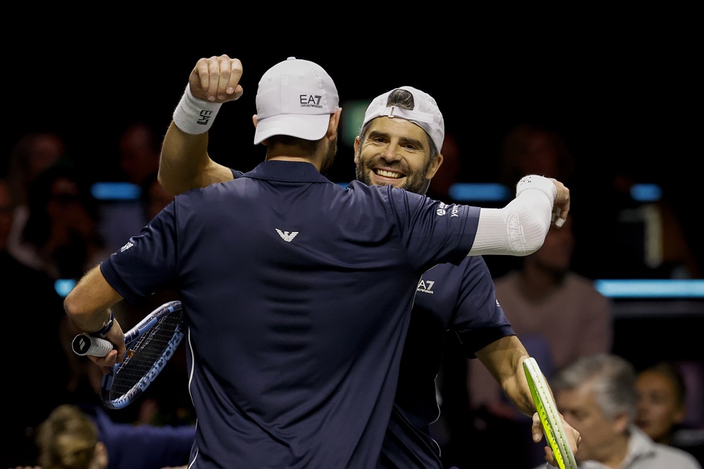 ATP Cincinnati 2026, Bolelli/Vavassori più forti di Rinderknech/Vacherot e della pioggia: sono agli ottavi