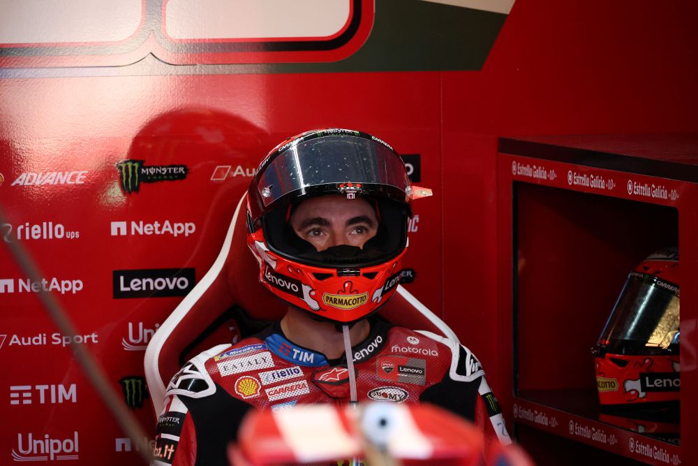 Bagnaia ammette le difficoltà a Silverstone: “Faccio fatica in frenata e in accelerazione”