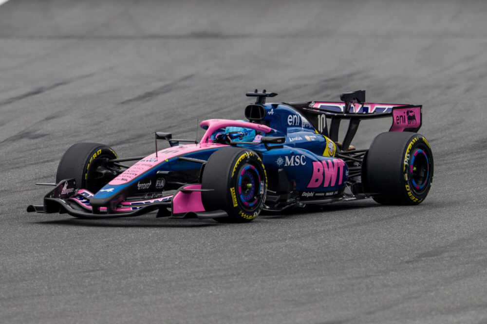 F1, Gasly fa saltare il banco con la Alpine: pole a Monza! Ferrari fatica, Norris indietro e Antonelli penalizzato