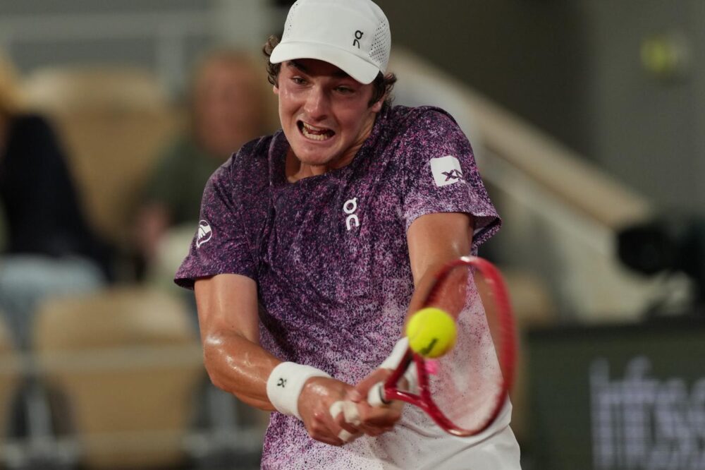 Joao Fonseca lascia Cincinnati per un problema all’addome e torna in Brasile. Obiettivo recupero per gli US Open