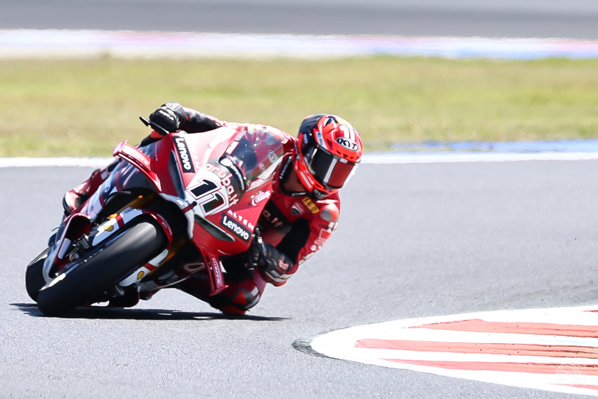 LIVE Superbike, GP Spagna 2026 in DIRETTA: Bulega per chiudere in bellezza