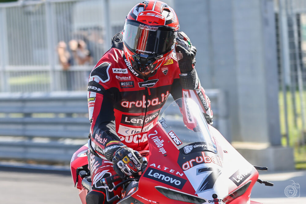 Superbike, Iker Lecuona chiude in vetta anche la FP2 di Cremona. Bulega insegue