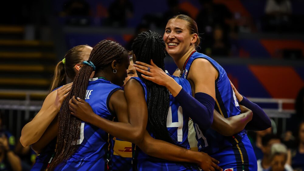 Su che canale vedere in tv Italia-Polonia, Europei volley femminile 2026: orario semifinale, programma, streaming