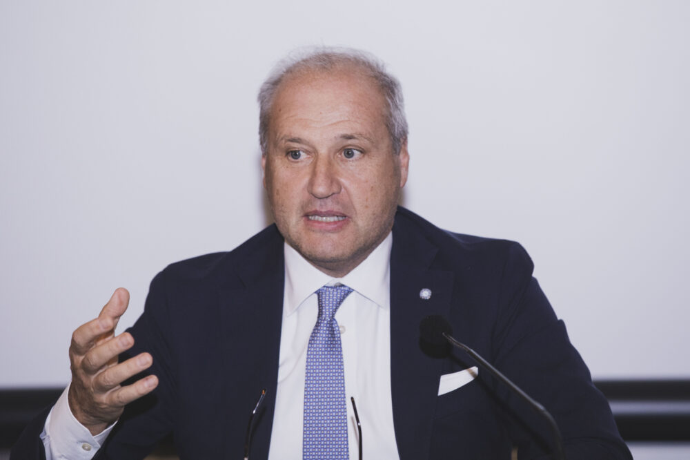 Sport del ghiaccio, lettera aperta dell’ex-presidente Gios