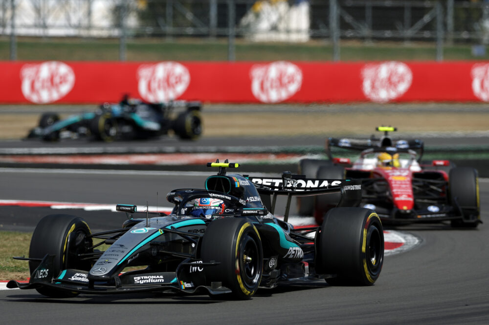 F1, Ferrari ha perso il primato di vittorie nei motori. Mercedes ha sorpassato il Cavallino Rampante come motorista più blasonato