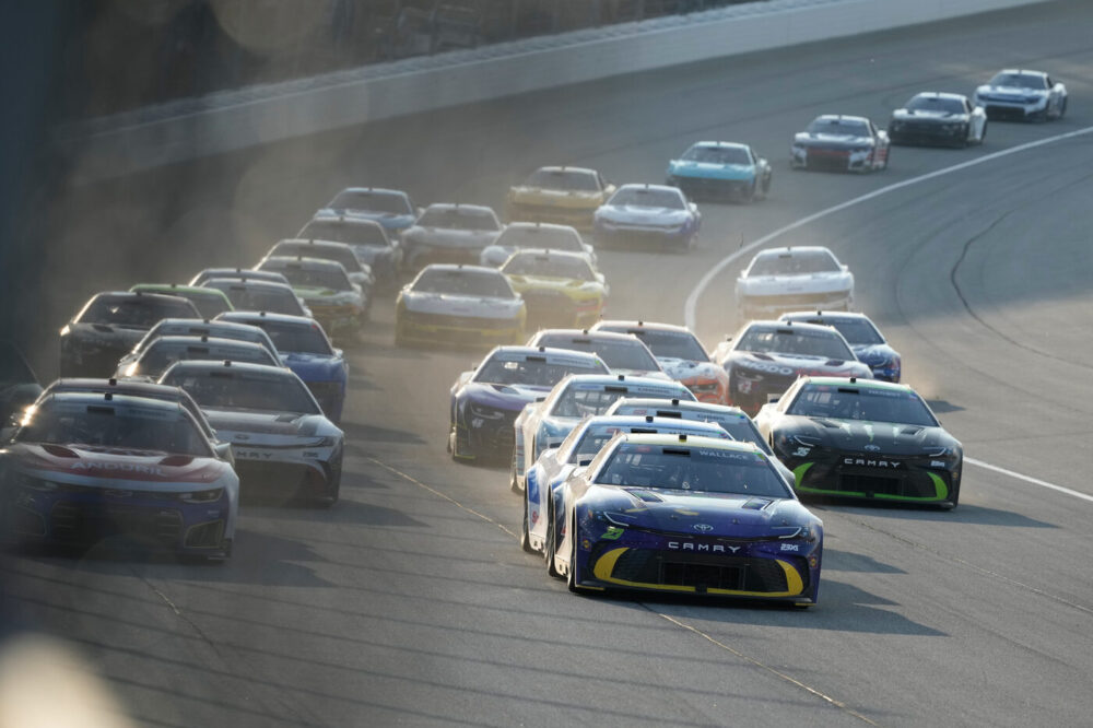 NASCAR, Richmond, Watkins Glen e Loudon tornano nella Chase 2027