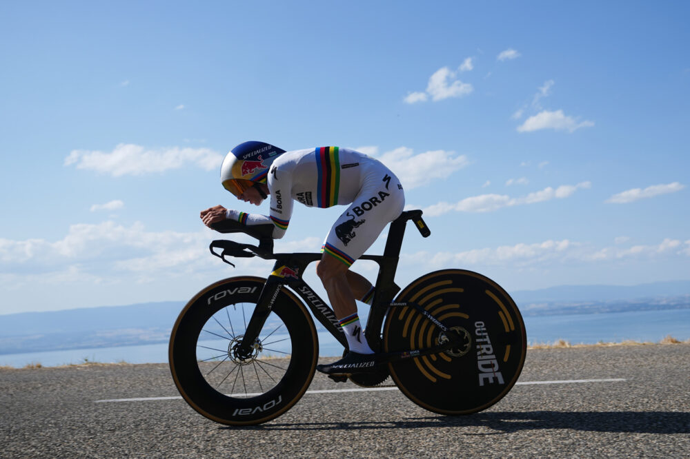 Ciclismo, i convocati del Belgio per i Mondiali: Evenepoel e Kopecky le stelle, jolly Van Aert