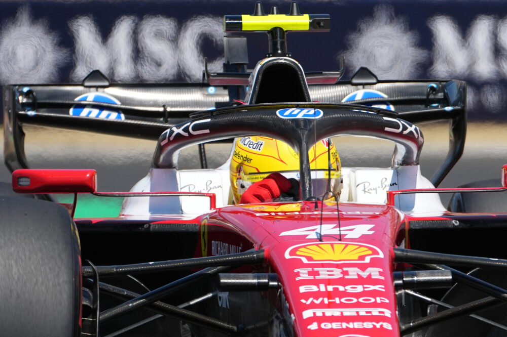 Hamilton critica la Ferrari al GP d’Olanda: la polemica con il team e la risposta di Leclerc