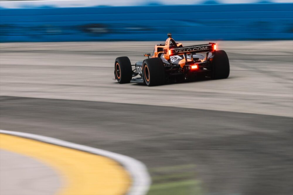 IndyCar, il maltempo continua a far cambiare i programmi. Nuovi orari a Milwaukee
