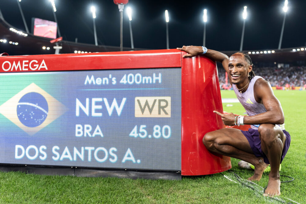 Atletica, Dos Santos e Russell da record del mondo! Duplantis e Karalis da brividi, Werro spaziale, 19.62 sui 200