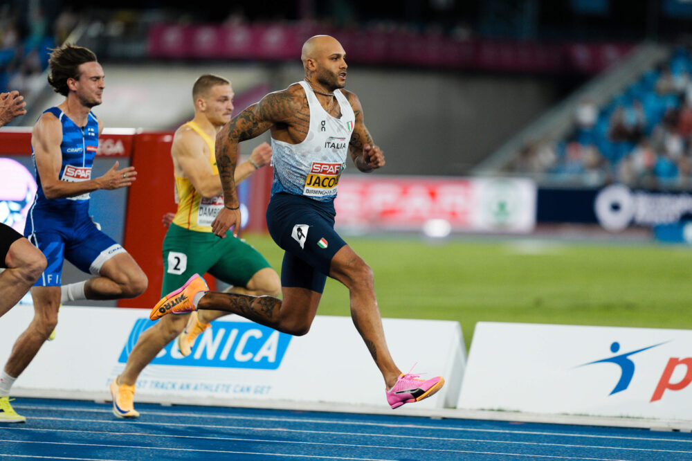 A che ora la finale di Jacobs nei 100 metri: n. di corsia, programma preciso, avversari