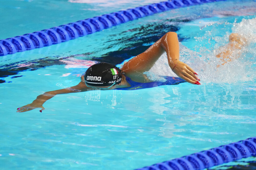 Azzurre ancora troppo acerbe e fuori dalla finale dei 200 sl. Seemanova miglior tempo