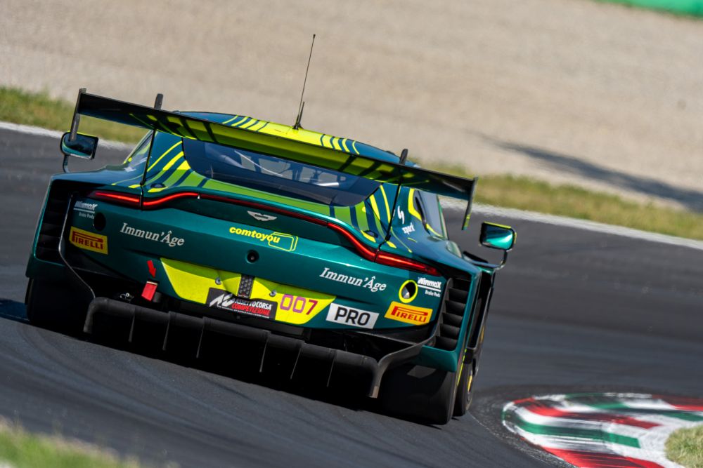 GTWC Europe, Drudi e Aston Martin in pole al Nürburgring