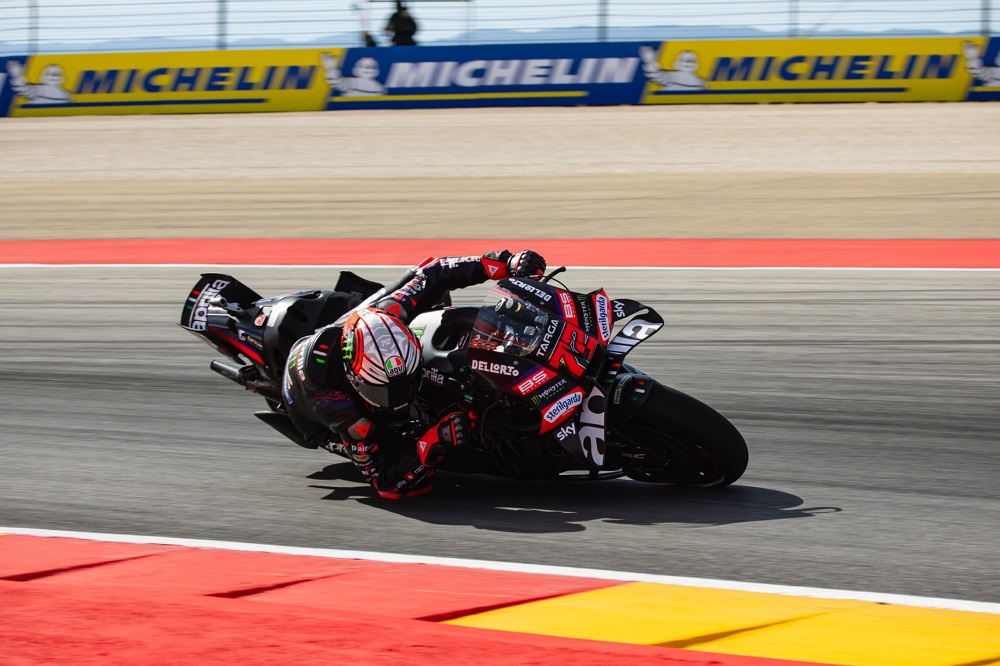 LIVE MotoGP, GP Aragon 2026 in DIRETTA: qualifiche e Sprint, Bezzecchi sfida Marquez nel suo feudo