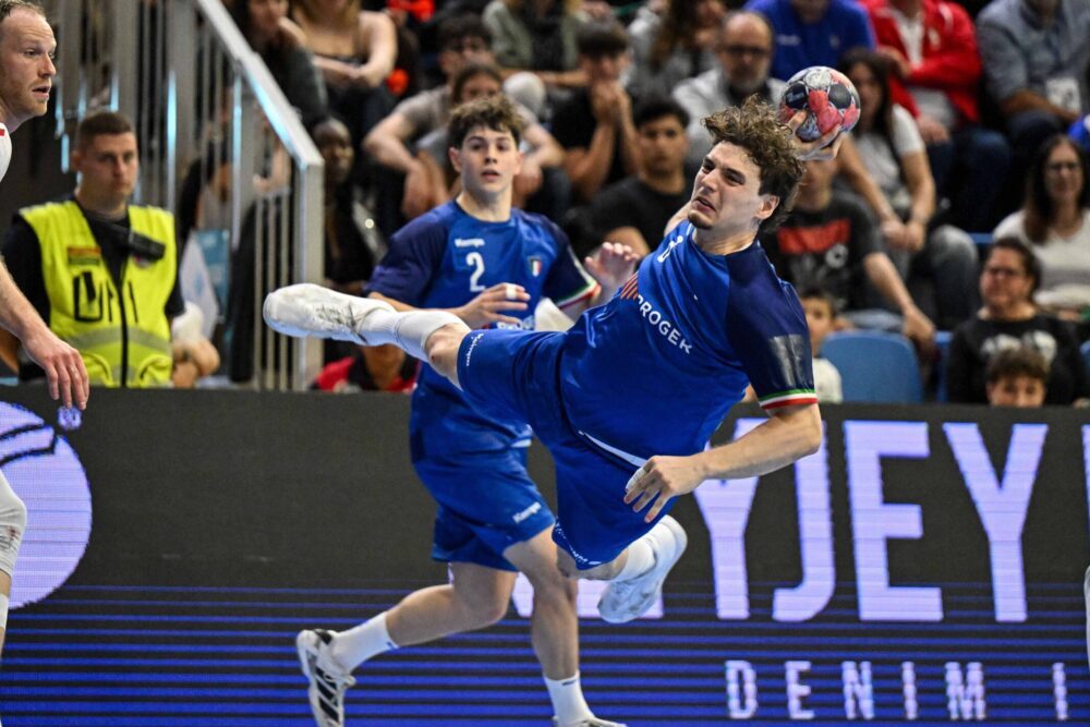 Pallamano: l’Italia spazza via il Kosovo. Azzurri perfetti nell’esordio ai Giochi del Mediterraneo