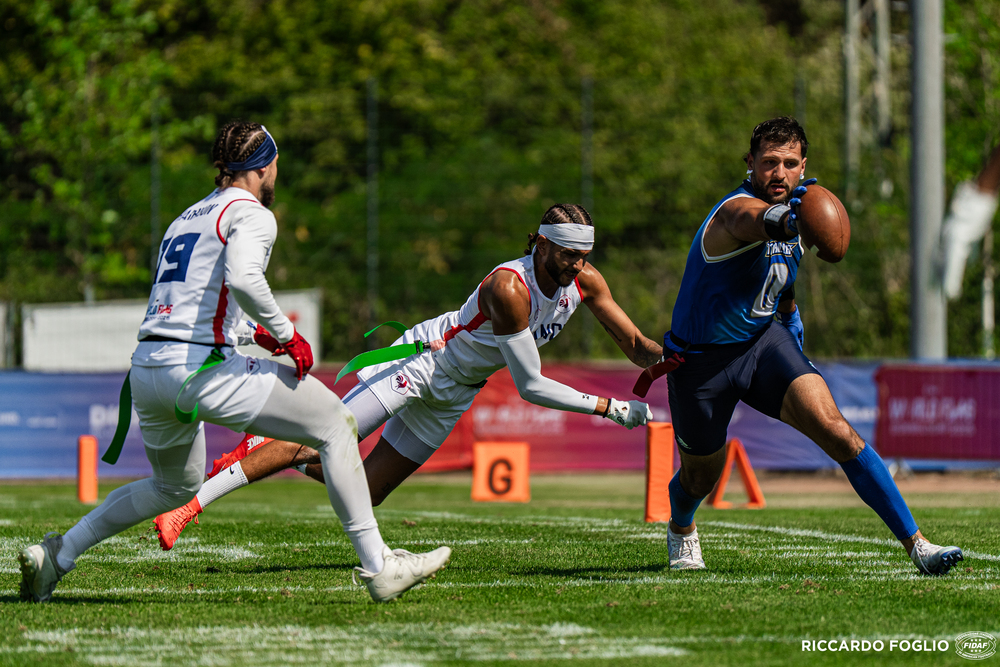 DIREZIONE LOS ANGELES! Italia leggendaria: batte il Canada, è finale ai Mondiali di flag football e vola alle Olimpiadi!