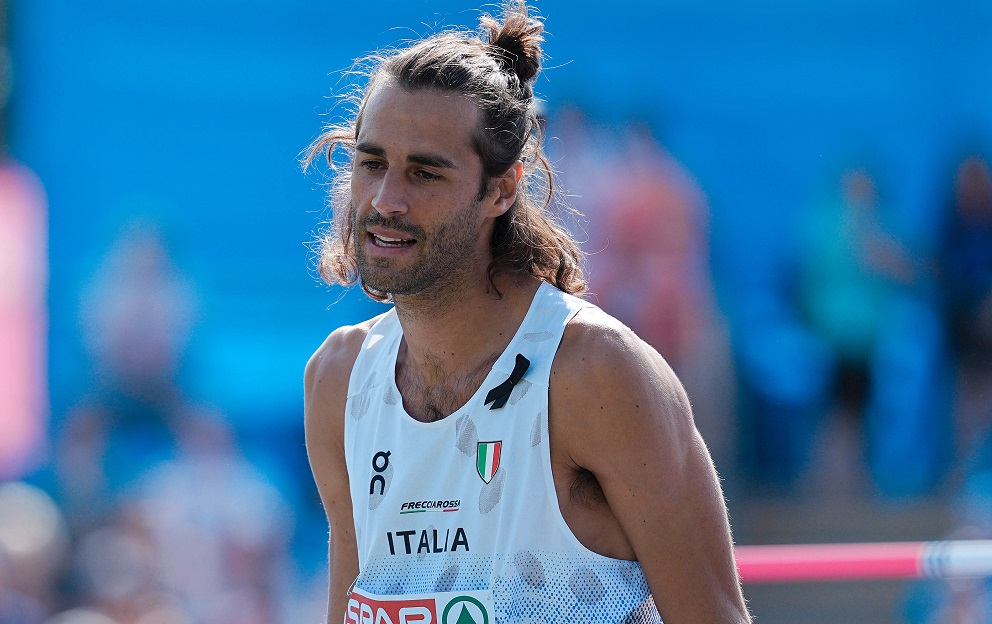 Gianmarco Tamberi si sfoga: “Era meglio se stavo a casa, così non ha senso. Questa roba qua non va bene”