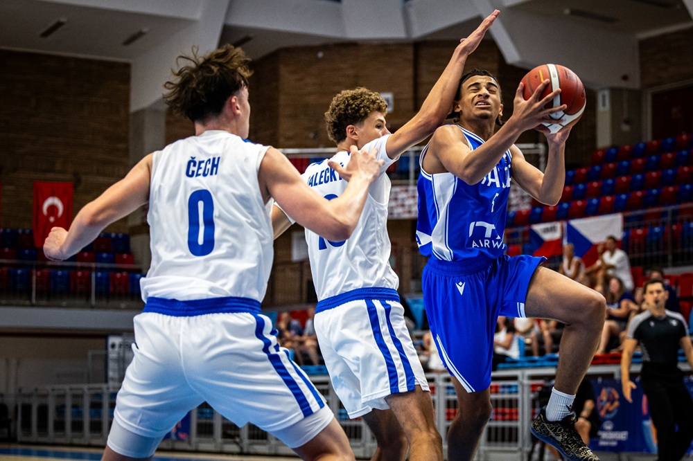 Basket, l’Italia Under 16 perde ancora agli Europei. Sconfitta pesante contro la Cechia