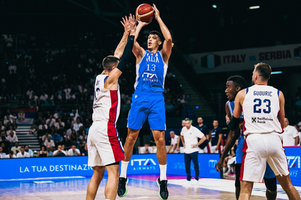Basket, l’Italia si spegne nell’ultimo quarto e cede alla Serbia nelle qualificazioni mondiali