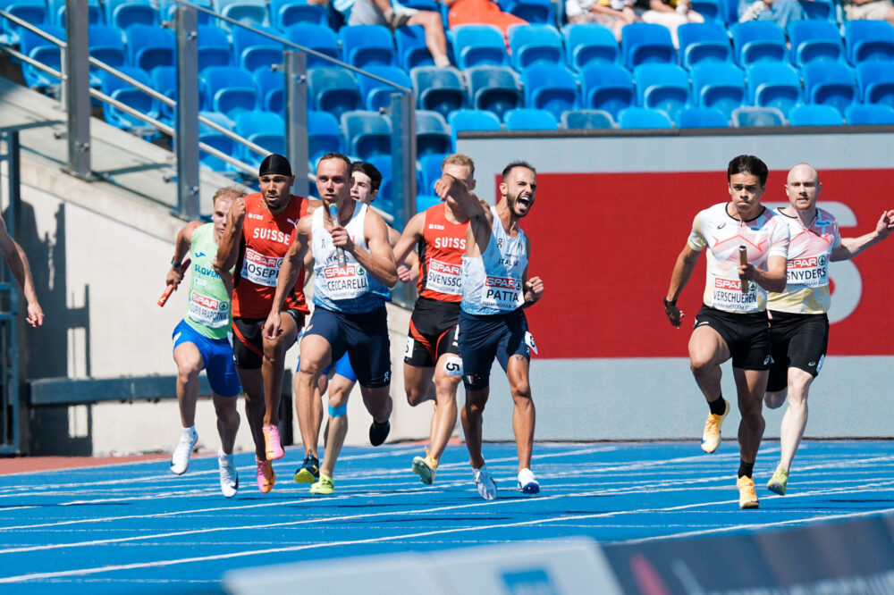 L’Italia emoziona con la 4×100 uomini agli Europei: Patta trascinatore, Marek e Longobardi da applausi. Batteria vinta
