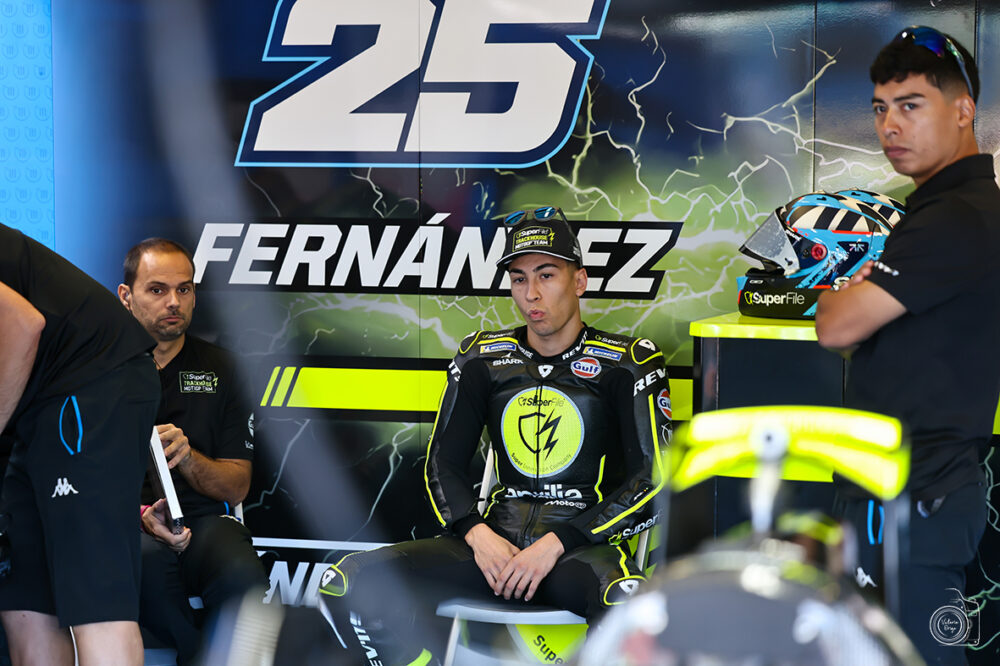Raul Fernandez soddisfatto a metà dopo il venerdì di Phillip Island: “Andavo forte, peccato per la caduta. Dovrò risparmiare energie”