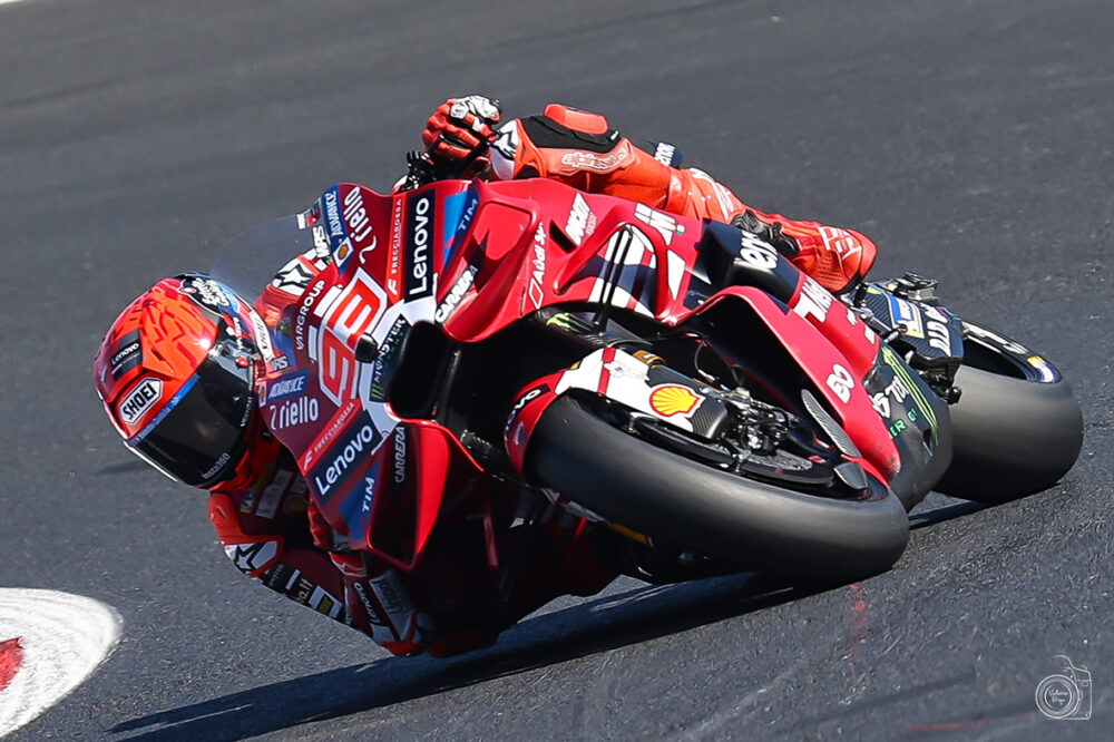 Marc Marquez punzecchia Martin: “Se sei veloce, non hai bisogno degli ordini di squadra…”