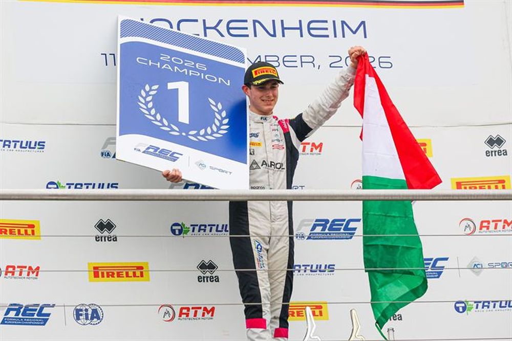 Emanuele Olivieri sulle orme di Kimi Antonelli: è il secondo italiano di sempre a vincere la Formula Regional Europea