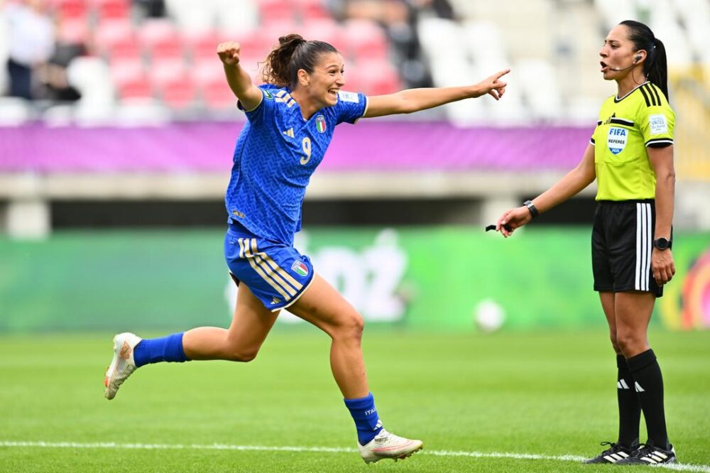 Calcio femminile, Italia a punteggio pieno dopo due giornate e promossa agli ottavi del Mondiale U20!