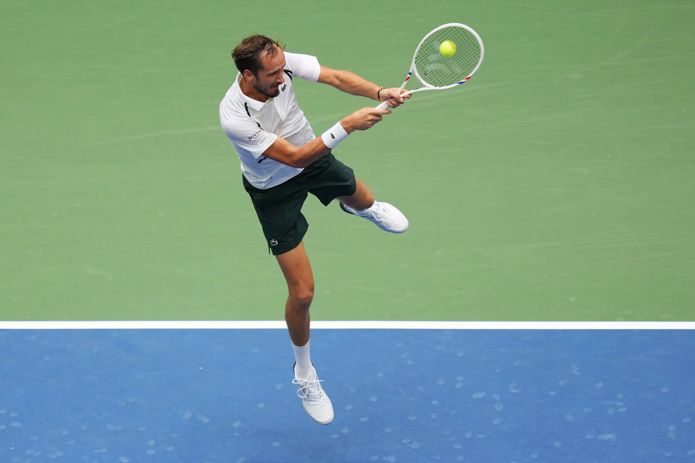 ATP Hangzhou 2026: Medvedev batte Rublev ed è campione nel torneo cinese