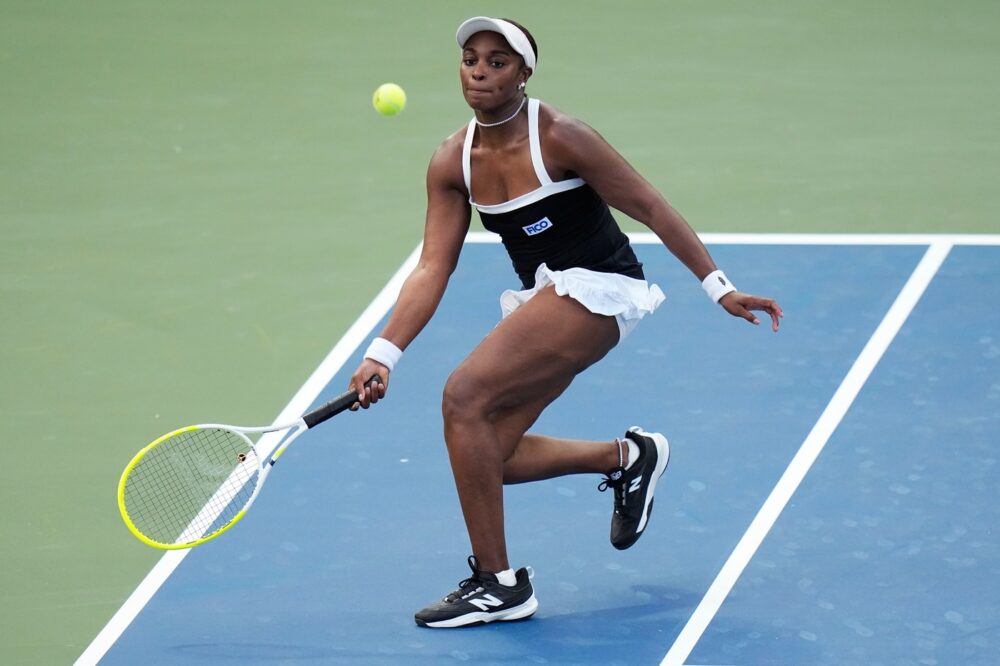 WTA Guadalajara 2026: Stearns e Stephens avanti per il derby nei quarti, vincono anche Bucsa e Bejlek