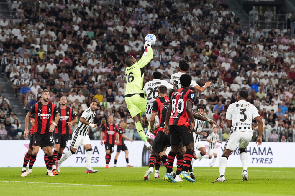 Juventus-Milan 1-1, Gatti acciuffa il pareggio allo scadere. Inter e Roma in testa alla Serie A