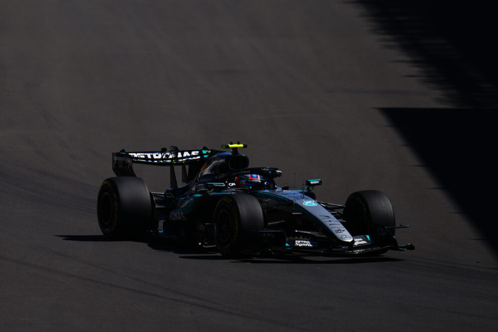 Kimi Antonelli svetta anche in FP3 a Madrid. Ferrari competitiva, ma Hamilton va a muro