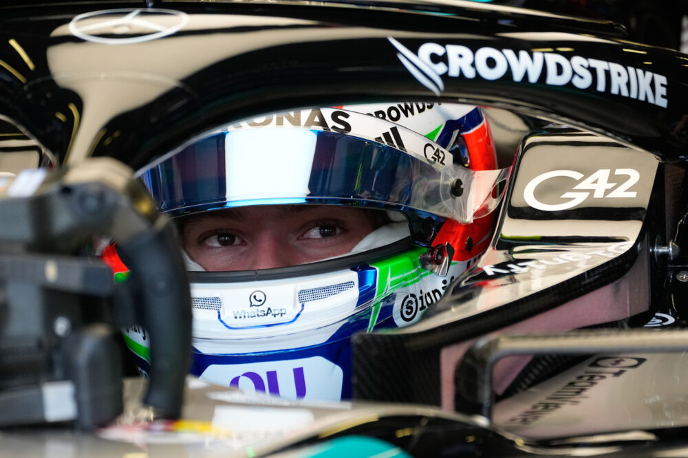 Cosa è successo a Kimi Antonelli e quanti minuti ha perso nella FP1 a Baku