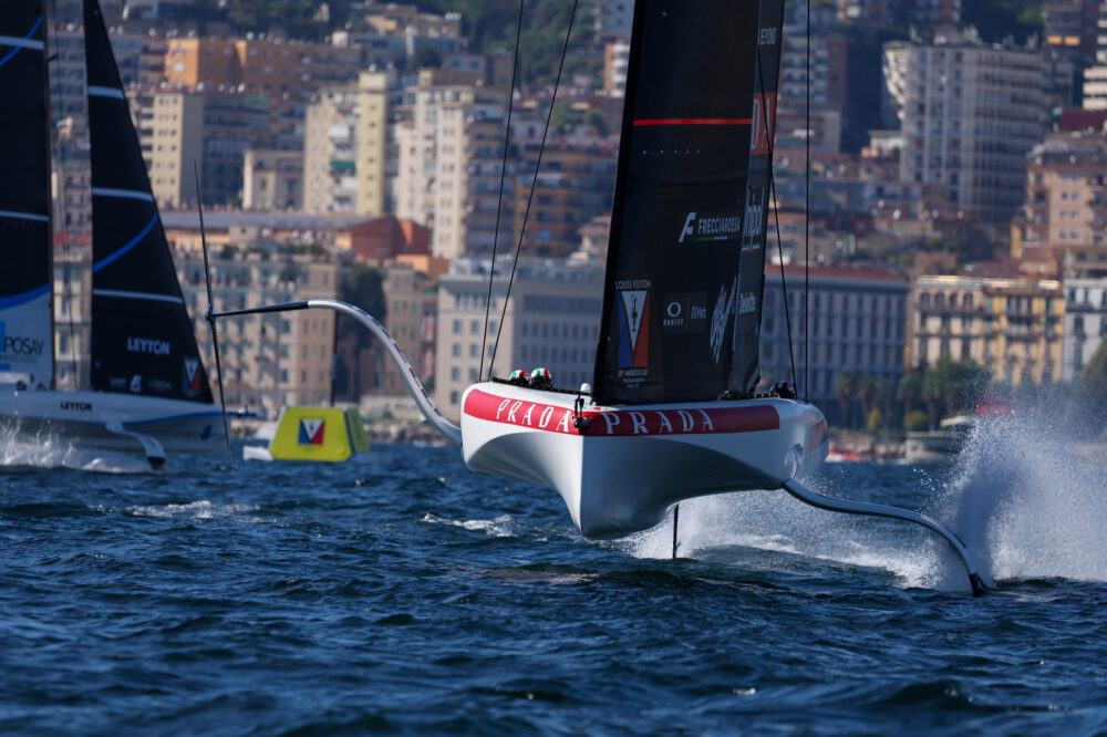 Secondo tentativo a vuoto: la America’s Cup fatica a decollare, nuovo abbandono a Napoli
