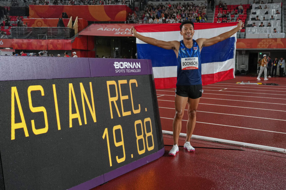 Puripol Boonson stellare sui 200: tempo da brividi sotto la pioggia! Segnale alla velocità mondiale, tra i big globali
