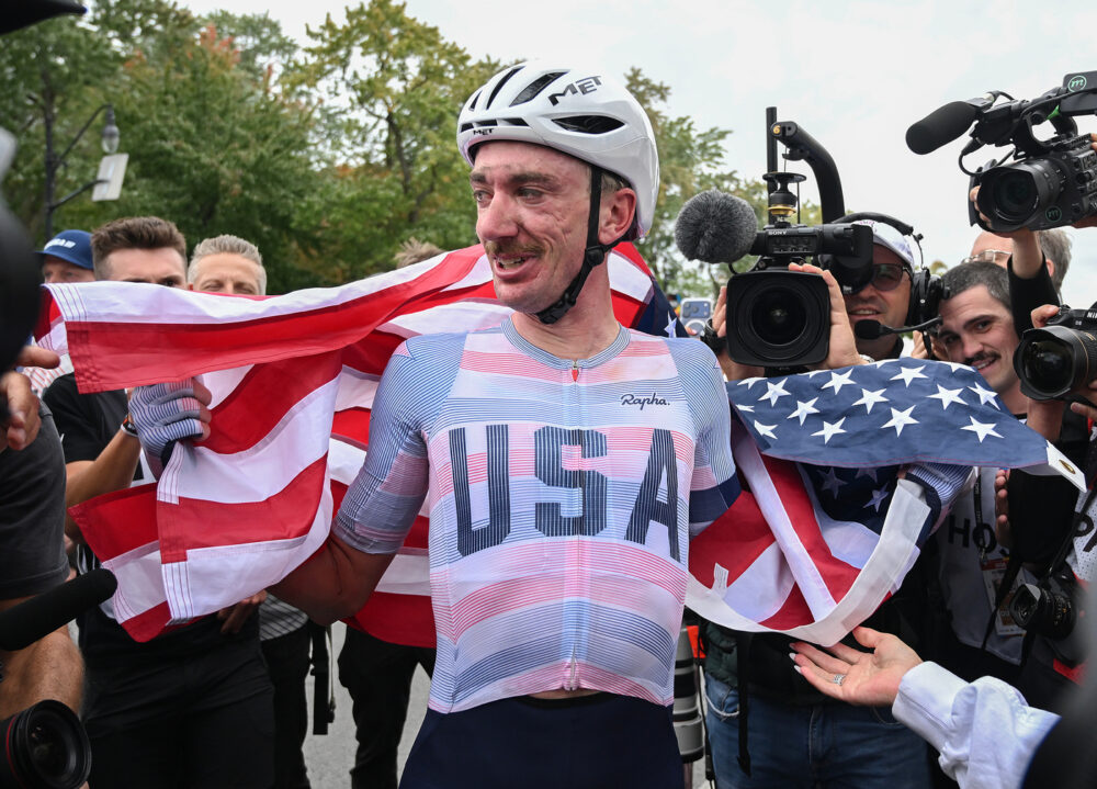 Il gregario di Pogacar che succede a Lance Armstrong: la storia di Brandon McNulty, il nuovo campione