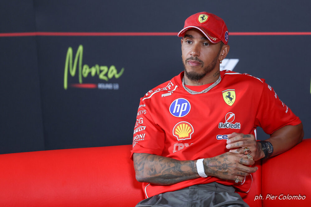 Lewis Hamilton lucido: “Ho fatto due buoni giri nel Q3. Domani gomme decisive”