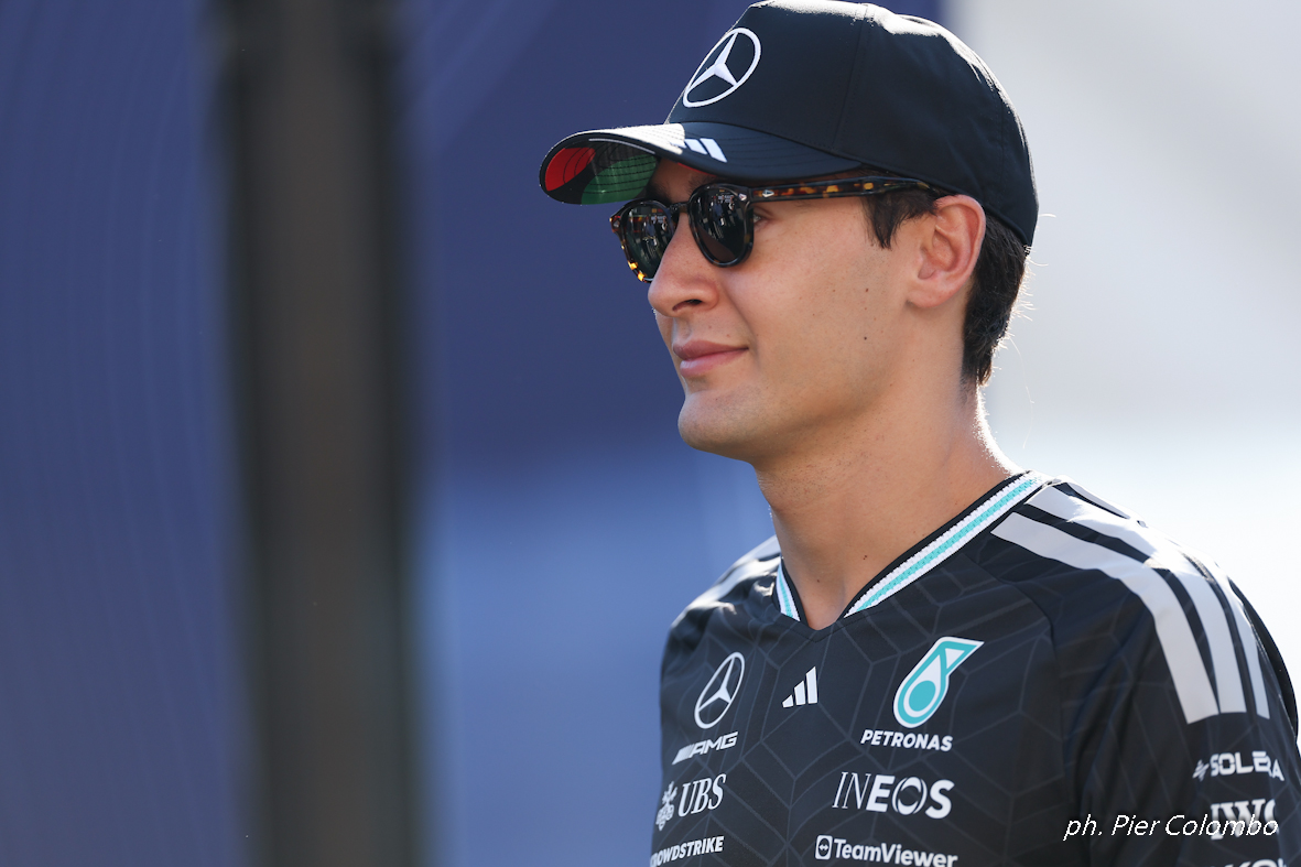 George Russell: “Ho provato a spingere in Q3, ma le gomme non hanno retto”