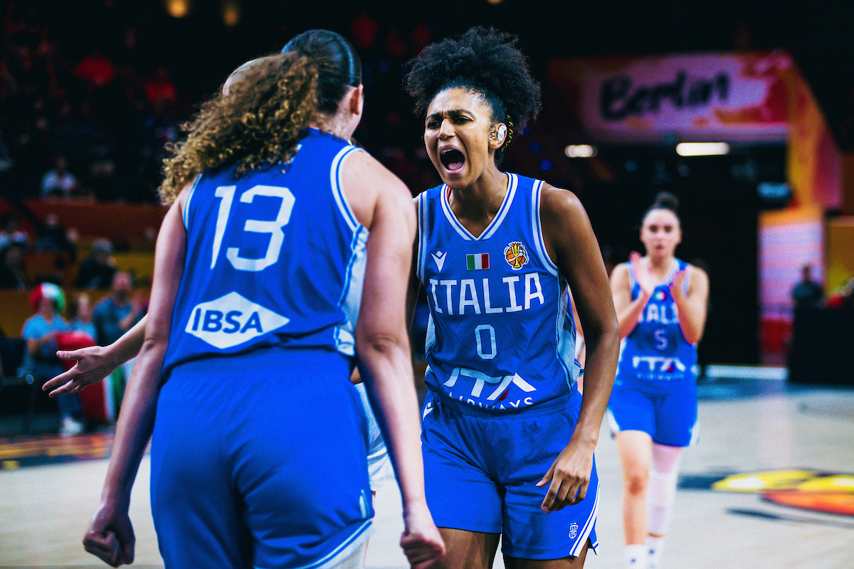 Basket femminile: l’Italia supera la fase a gironi! La vittoria della Cina fa avanzare le azzurre