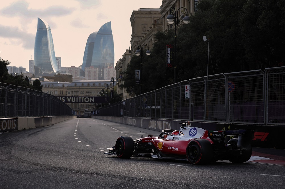 F1 oggi in tv, GP Azerbaijan 2026: orario gara, programma, streaming