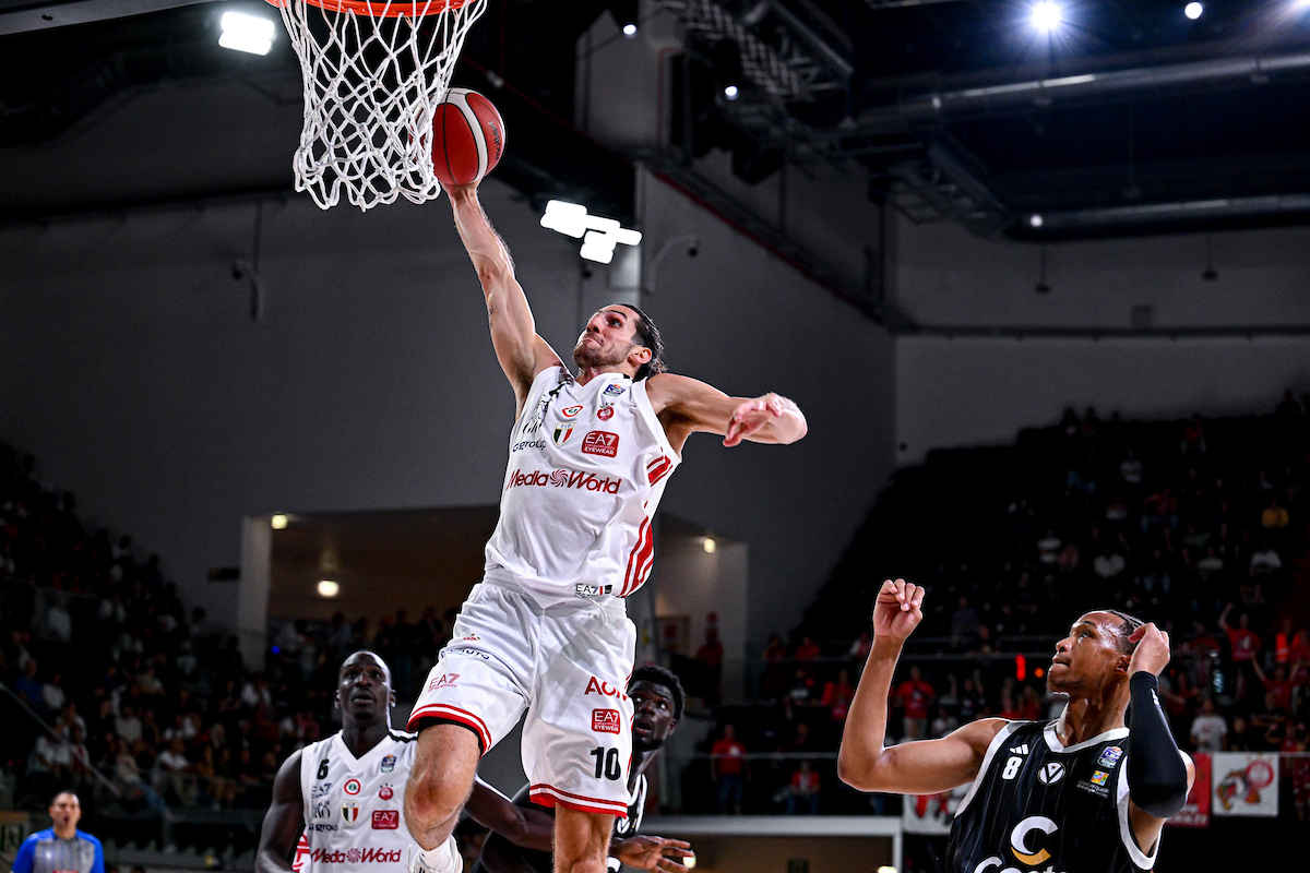 LIVE Olimpia Milano-Reyer Venezia, Supercoppa Italiana basket 2026 in DIRETTA: si assegna il primo titolo della stagione